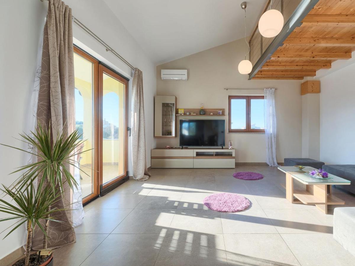 Holiday Home Linden Tree By Interhome بولا المظهر الخارجي الصورة