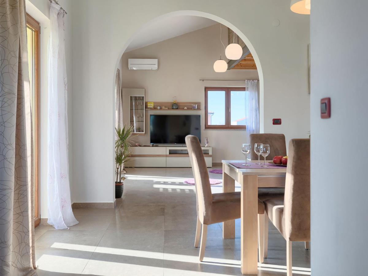 Holiday Home Linden Tree By Interhome بولا المظهر الخارجي الصورة